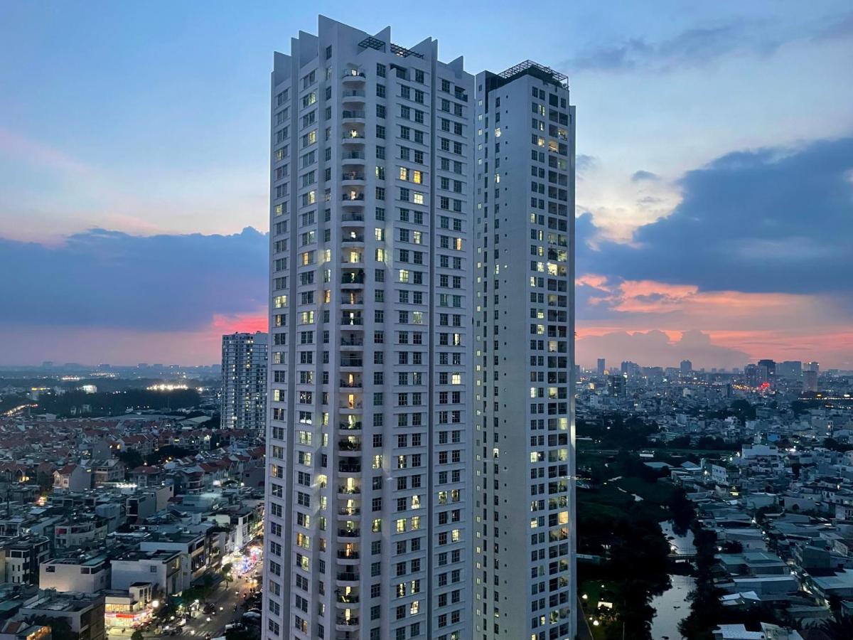 Căn hộ Sunrise View - Comfortable With Free Pool & Gym